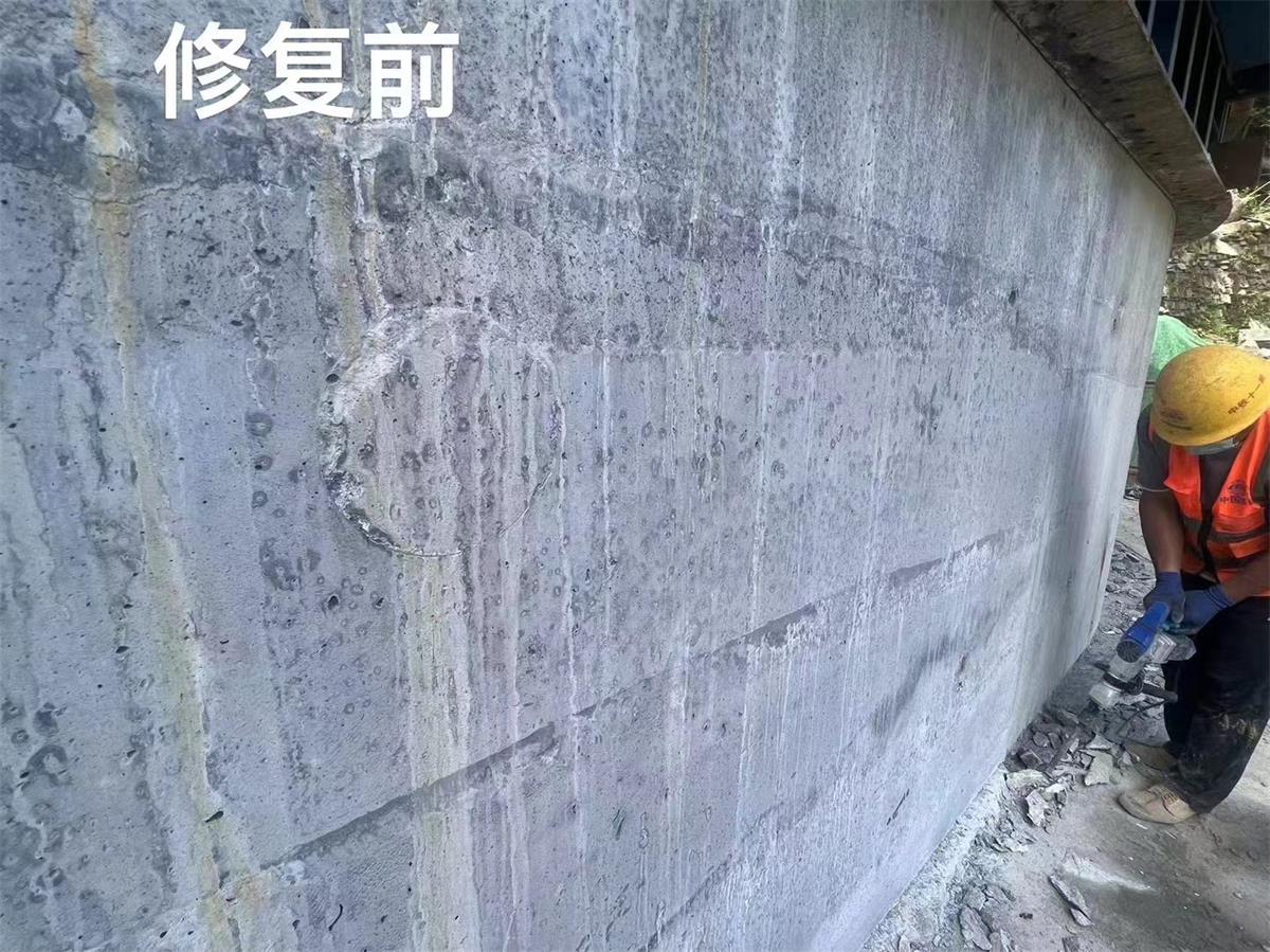 材料施工現場(chǎng)2.jpg